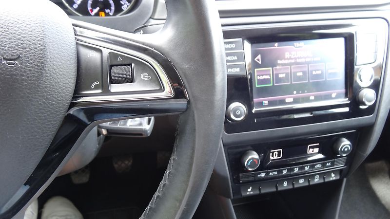Škoda Rapid 1.0TSi 81kW Style rezervace - fotka 13 z 20