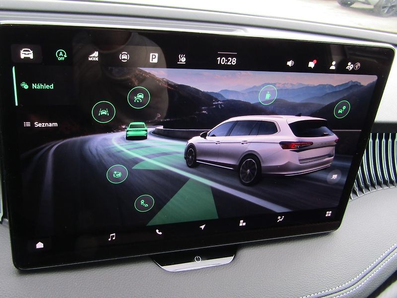 Škoda Superb (2026) Combi Sportline 2.0 TDI 142 kW - fotka 30 z 30