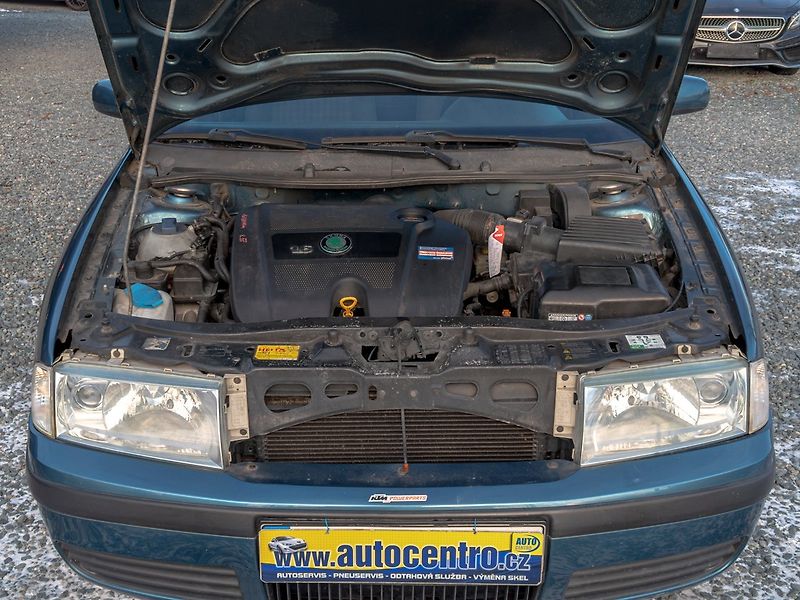 Škoda Octavia (2003) 1.6MPI 75KW – PO ROZVODECH - fotka 28 z 35