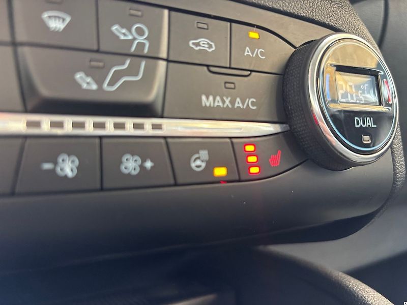 Ford Kuga 2.0EcoBlue.TITAN.DPH.AT.1MAJ.4 - fotka 28 z 50