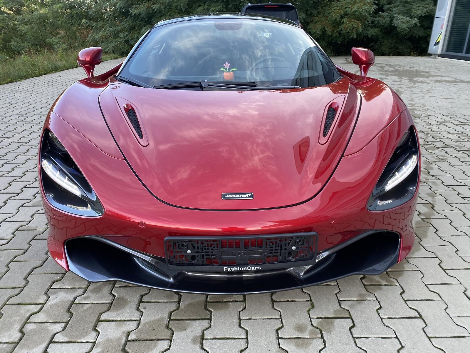 McLaren 720S TOP STAV