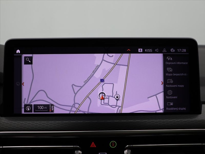 BMW X4 2,0 20i xD 135kW M-Paket Laser - fotka 26 z 41