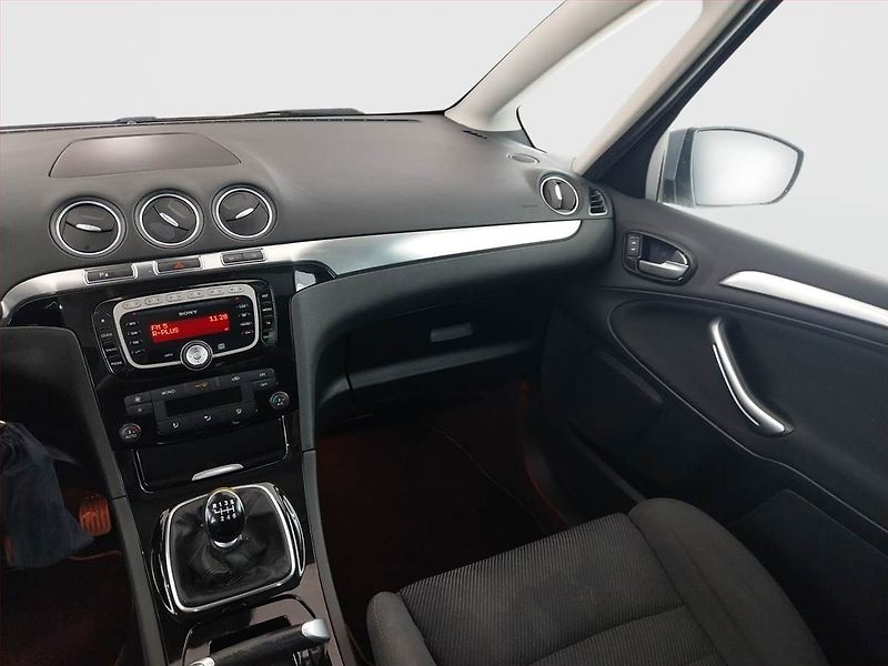 Ford S-MAX (2012) 2.0 TDCi, ČR,1.maj, po STK - fotka 8 z 19