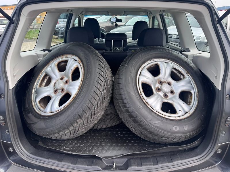 Subaru Forester (2009) 4X4 2,0i 110KW 2. MAJ KM TAŽNÉ - fotka 41 z 50