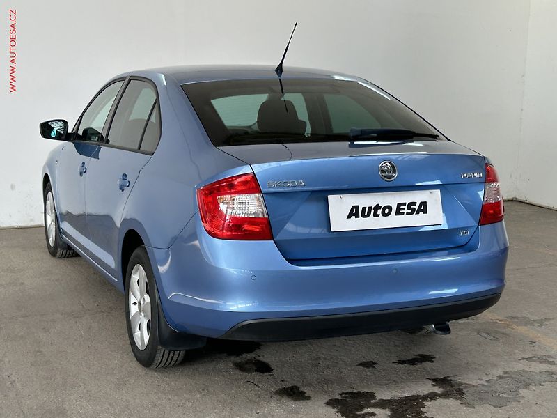 Škoda Rapid (2013) 1.2 TSi, ČR, Klima - fotka 6 z 16