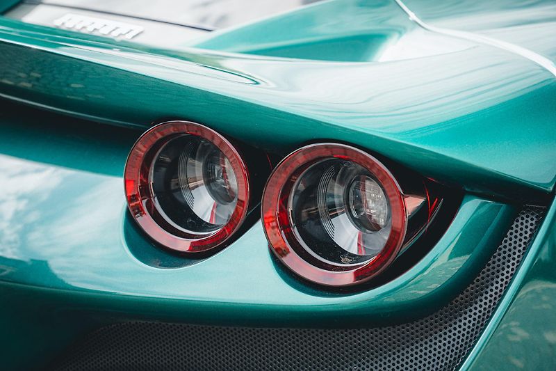 Ferrari F8 (2022) Tributo Special Tailor Made  - fotka 11 z 60