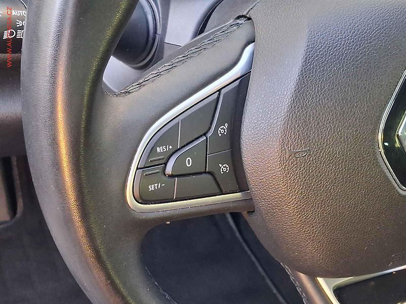Renault Mégane (2023) 1.3 TCe, LED, navi, kamera - fotka 13 z 18