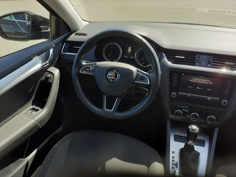 Škoda Octavia (2018) KOMBI 1.5 TSi DSG - fotka 8 z 41