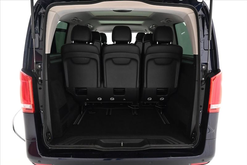 Mercedes-Benz Vito 2,1 116 CDi 120 kW AT7 8míst 4 - fotka 10 z 28