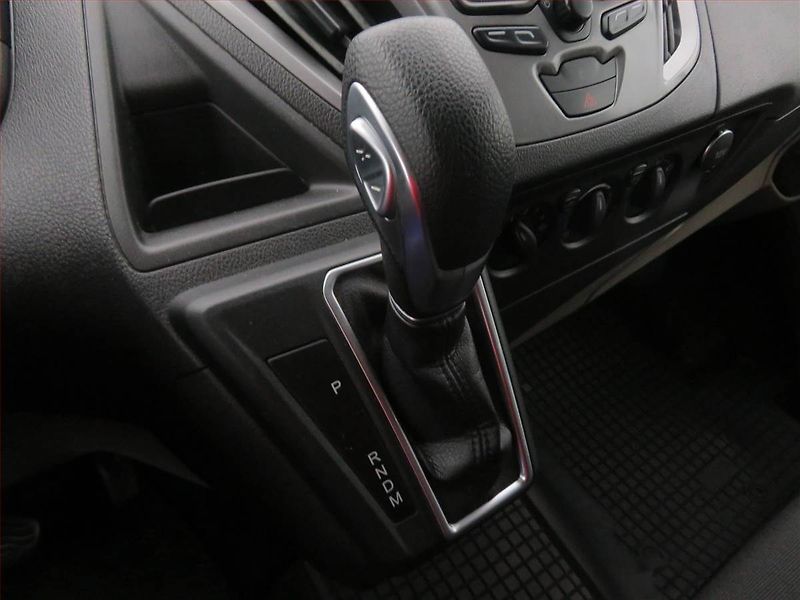 Ford Tourneo Custom (2017) Trend 2.0 EcoBlue, 1Maj, DPH - fotka 15 z 19