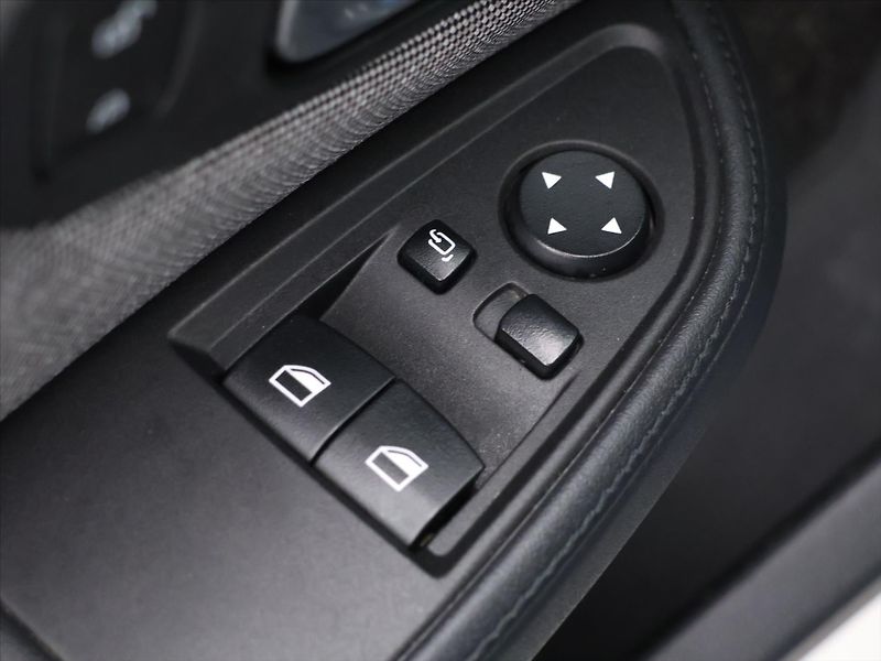 BMW i3 94Ah 75kW Kamera - fotka 15 z 32