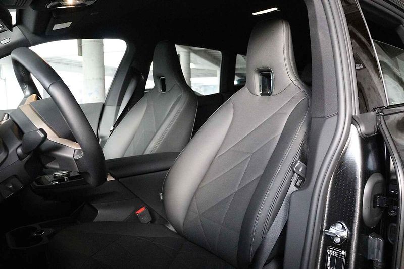 Elektrické BMW iX xDrive50.