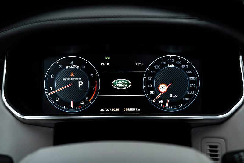 Land Rover Range Rover SV Autobiography Long - fotka 11 z 39