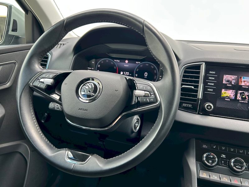 Škoda Karoq (2022) Style PLUS 1.5 TSI 110 kW - fotka 10 z 35