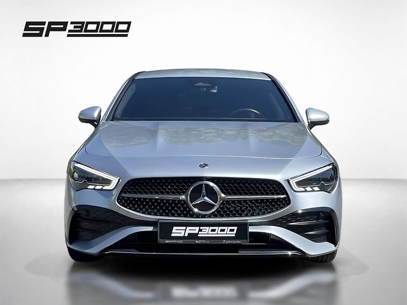 Mercedes-Benz CLA 200 Shooting Brake AMG  - fotka 8 z 36
