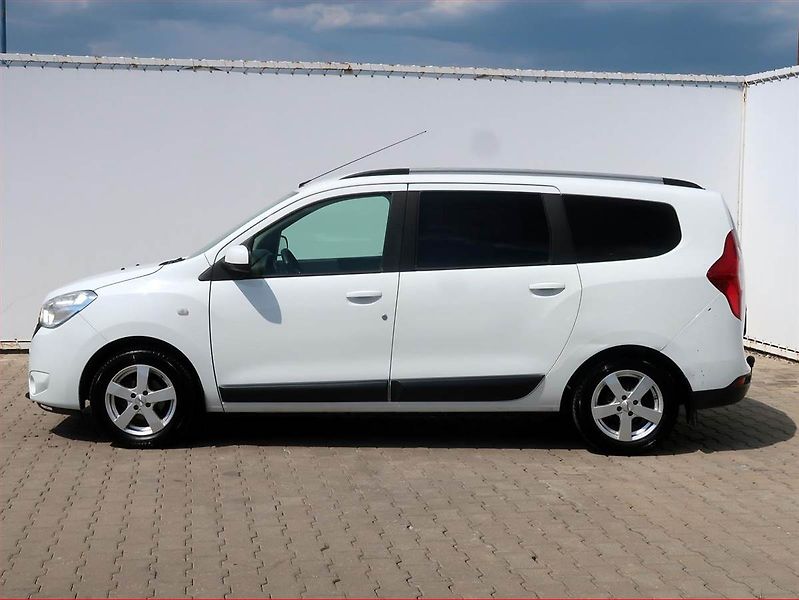 Dacia Lodgy (2017) 1.6 SCe, Serv.kniha, Tempomat - fotka 3 z 14