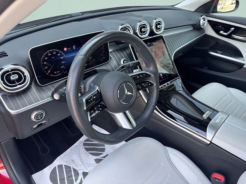 Mercedes-Benz Třídy C d AMG paket - fotka 9 z 21