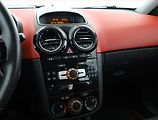 Opel Corsa (2009) 1.2, nová STK, dobrý stav - náhled 10