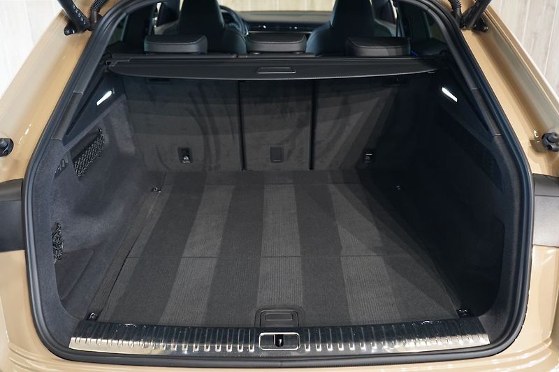 Audi Q8 TDI quattro 210 kW, S line - fotka 16 z 50