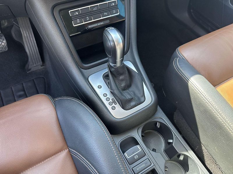 Seat Alhambra (2014) 2.0 TDI DSG Style - fotka 22 z 31