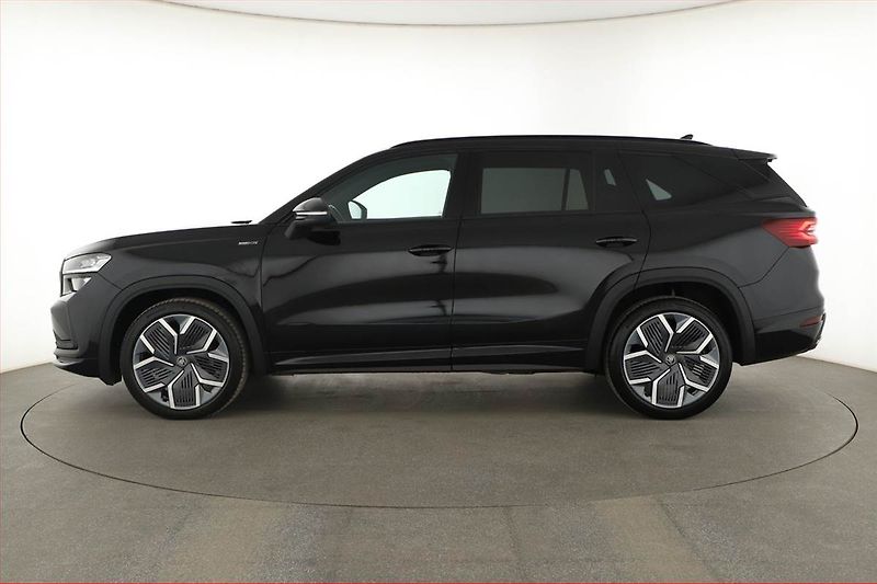 Škoda Kodiaq (2025) 2.0 TDI, Sportline, Navigace - fotka 3 z 27