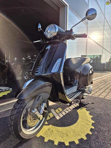 Vespa Primavera 125 3V ABS (2026) E5+ - fotka 65 z 74