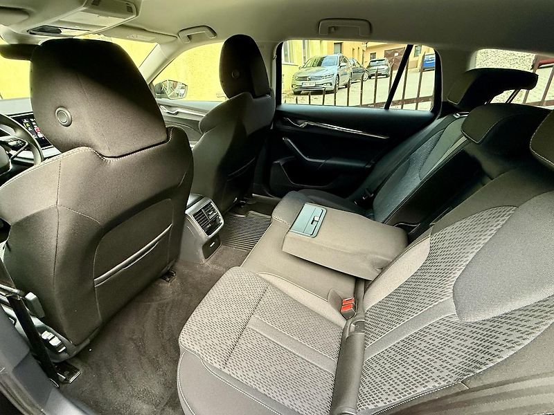 Škoda Octavia (2023) 1.5TSi 110kW STYLE PO SERVISE - fotka 9 z 17