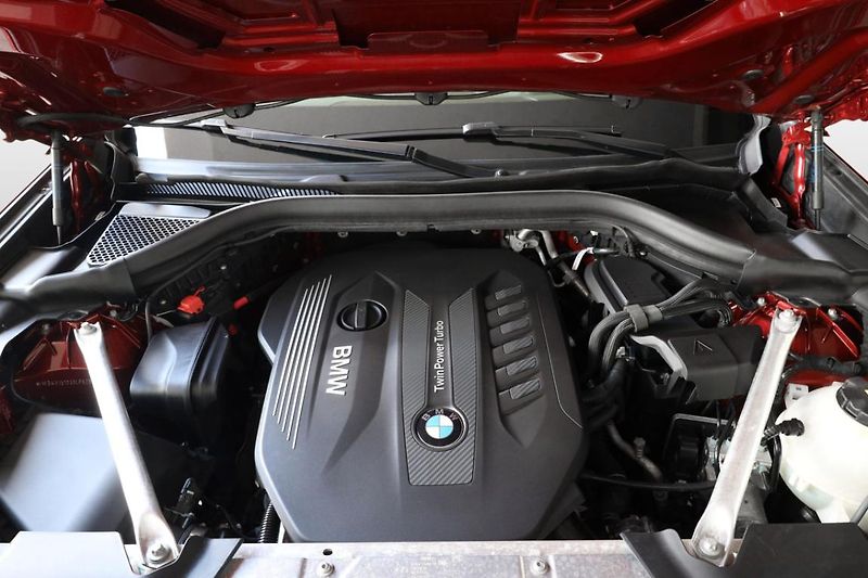 BMW X4 xDrive30d - fotka 12 z 31