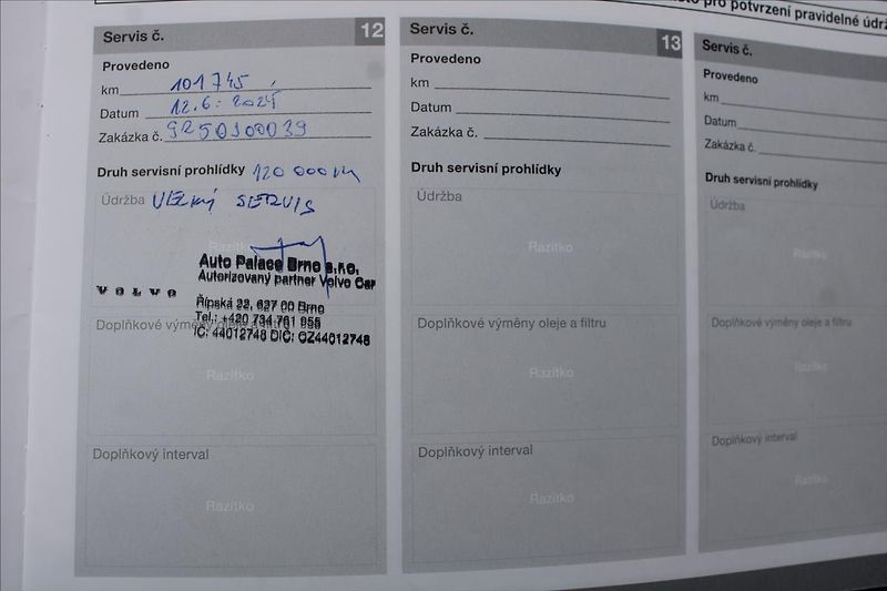 Volvo S40 2,4 i  NOVÉ V ČR,SERVIS - fotka 27 z 27