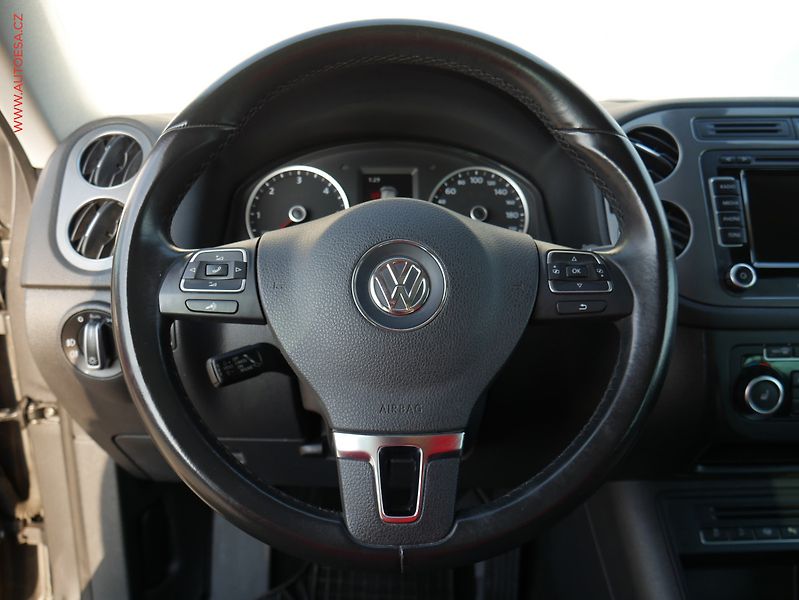 Volkswagen Tiguan (2014) 2.0 TDi 4x4, 1.maj, Navi - fotka 18 z 21