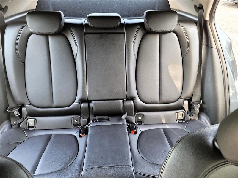 BMW X2 xDrive25e,4x4,navi,kůže - fotka 37 z 50