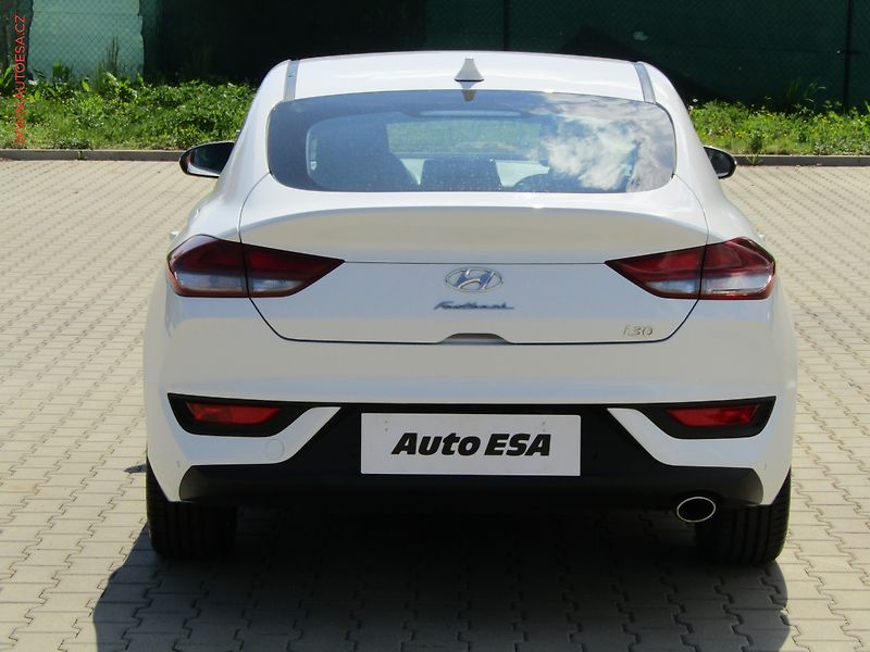 Hyundai i30 (2019) 1.4T-GDI, ČR, servis.kniha - fotka 5 z 24