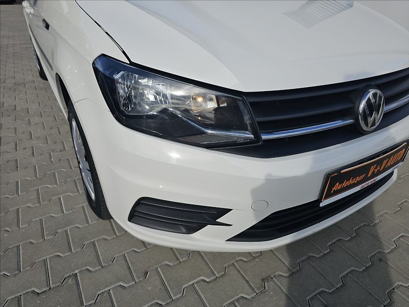 Volkswagen Caddy 2,0 TDi 75KW TREND TZ STK DPH - fotka 41 z 46