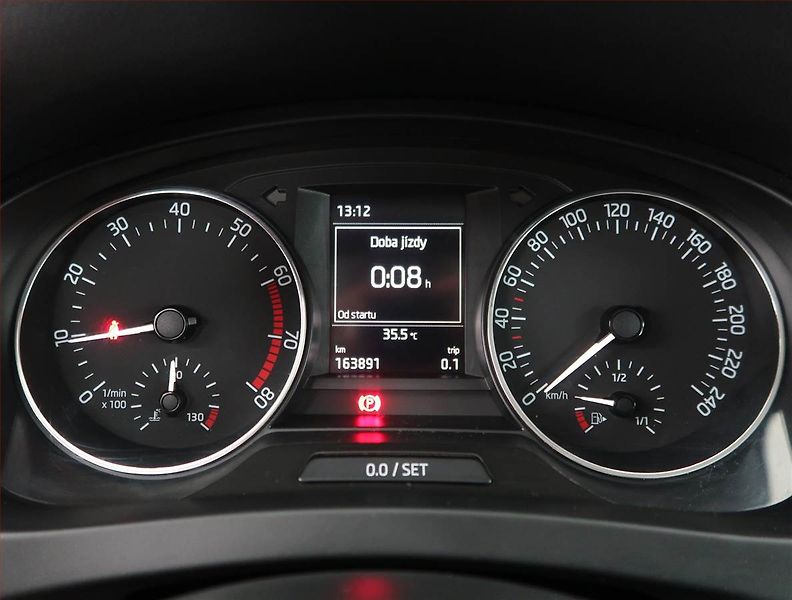 Škoda Rapid (2015) Spaceback 1.2 TSI - fotka 11 z 19
