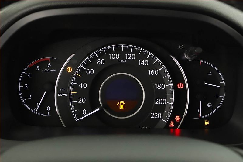 Honda CR-V (2016) 1.6D BiTurbo, 4X4, ČR,1.maj - fotka 8 z 14