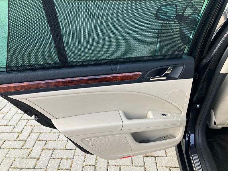Škoda Superb (2013) 2.0TDI 125kW DSG ELEGANCE + - fotka 19 z 34