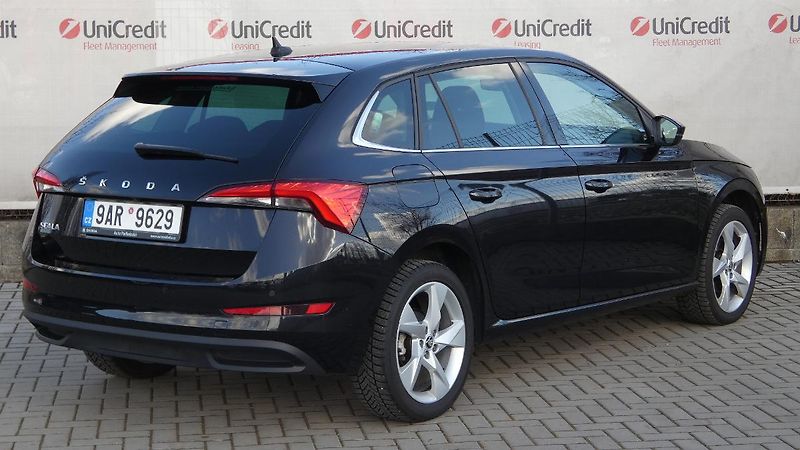 Škoda Scala 1.0 TSI Style DSG - fotka 3 z 22