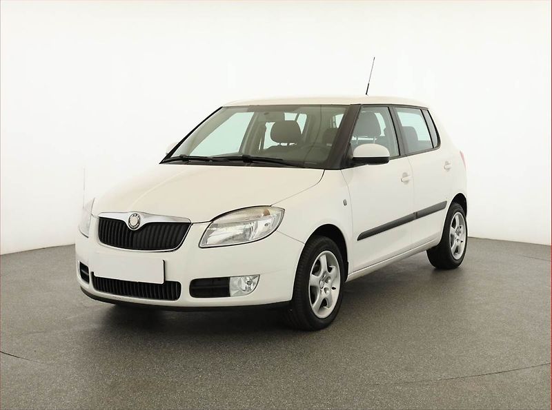 Škoda Fabia (2009) Ambiente 1.2 12V, Serv.kniha - fotka 2 z 16