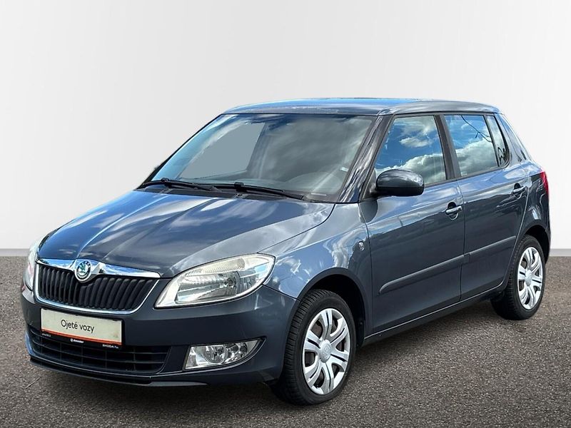 Škoda Fabia AMBITION - fotka 1 z 23