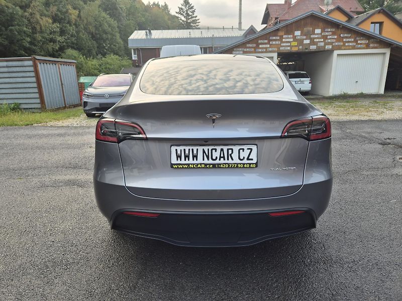 Tesla Model Y ZAMLUVENO ! - fotka 8 z 49