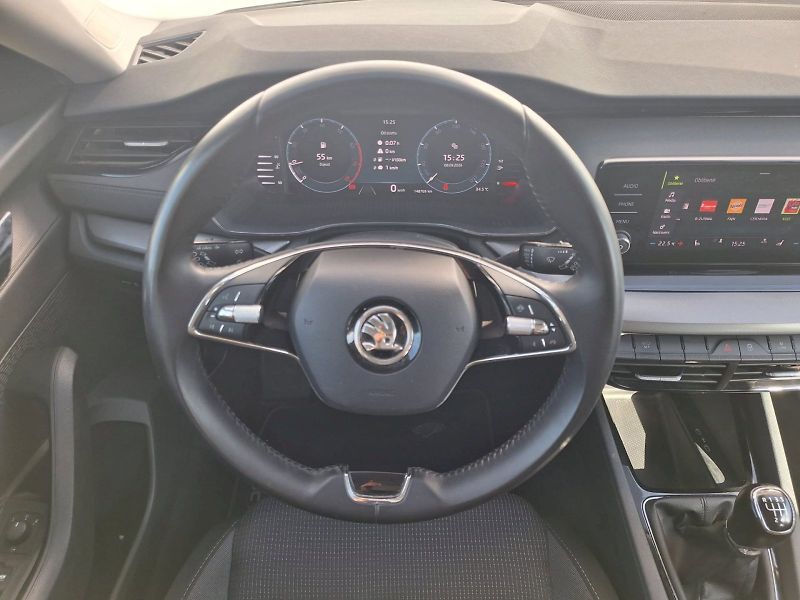 Škoda Octavia (2023) Combi / 1.5TSI / 110kW / 6MP / - fotka 5 z 30