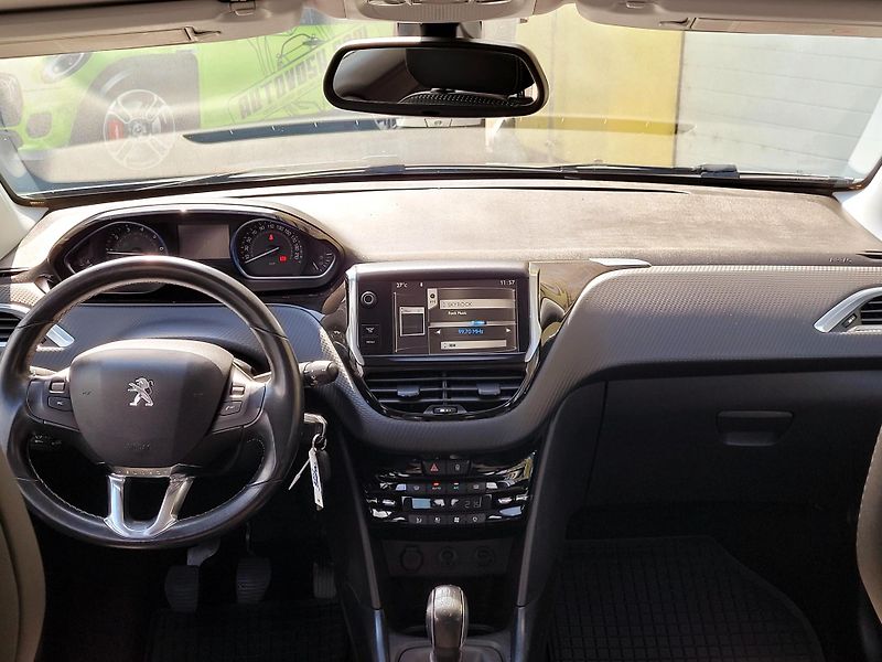 Peugeot 2008 PT Allure *ROZVODY*serv.kn     - fotka 34 z 46