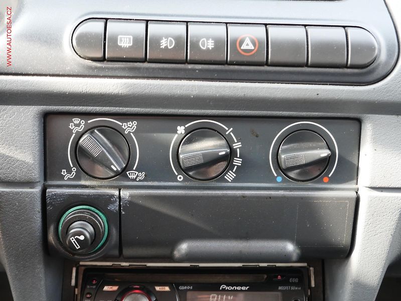 Škoda Felicia (1997) 1.3i, 2.maj,ČR, Tažné - fotka 12 z 16