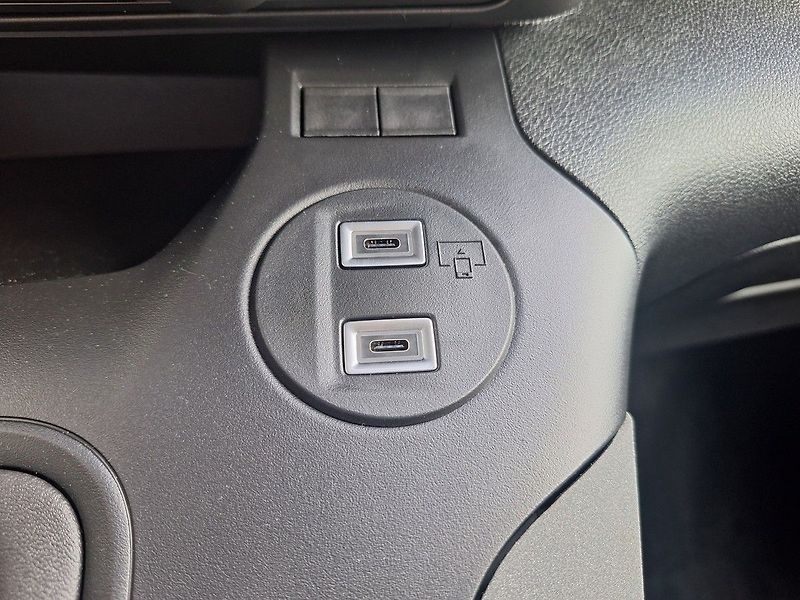 Peugeot Rifter (2026) ALLURE TURBO 110k MAN6 - fotka 21 z 23