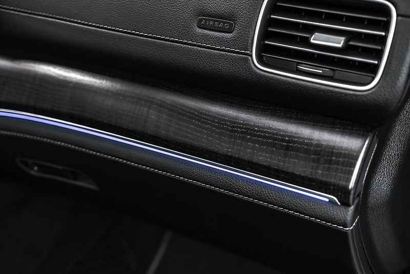 Mercedes-Benz GLS AMG 4Matic - fotka 23 z 26