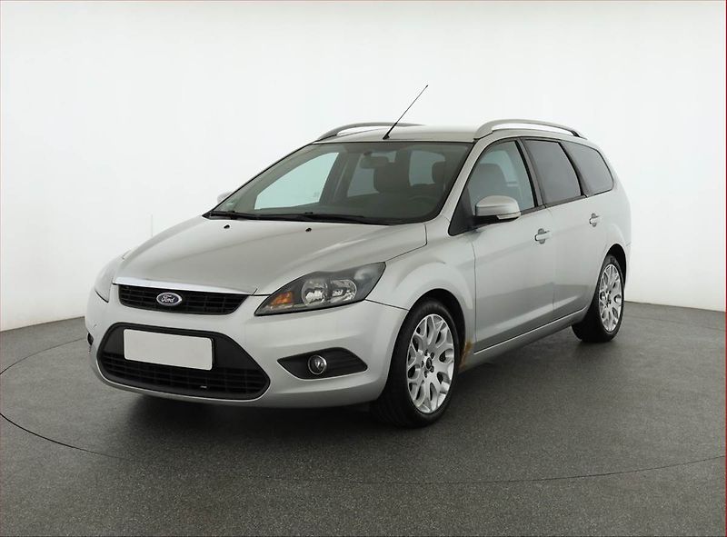 Ford Focus (2009) 1.6 16V, Serv.kniha, nová STK - fotka 2 z 15