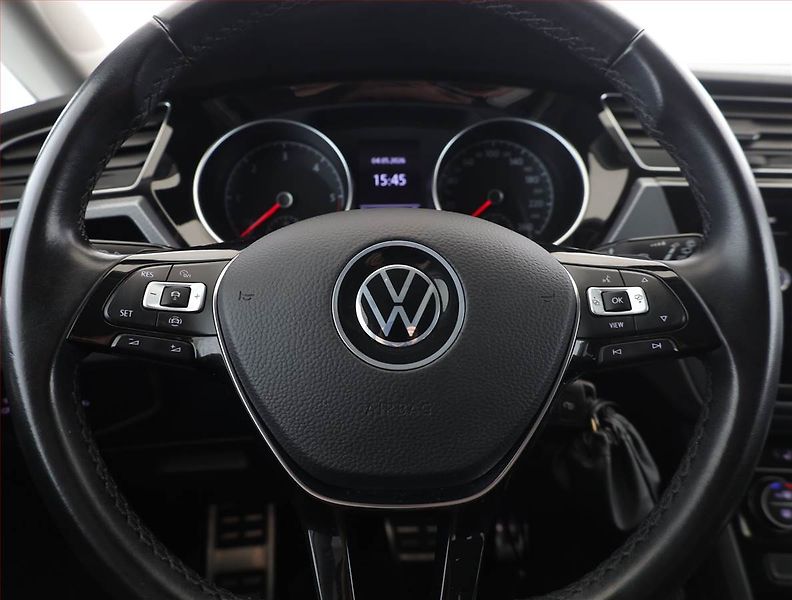 Volkswagen Touran (2022) Active 2.0 TDI, Automat - fotka 8 z 18