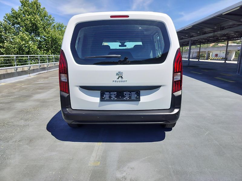 Peugeot Partner 1.5 BlueHDI - fotka 6 z 24