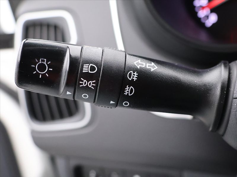Kia Rio 1,4 CVVT 80kW Anniversary CZ - fotka 17 z 29