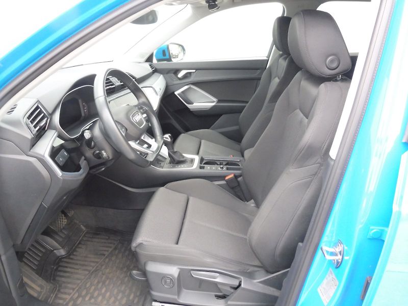 Audi Q3 (2023) 35 TFSI 110kW S-tronic, S-line - fotka 7 z 26